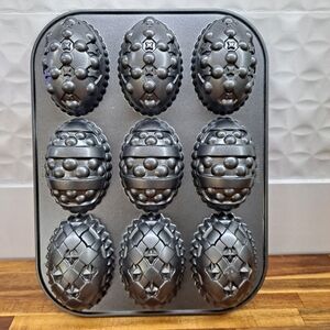 Vntg Nordic Ware Easter Egg Baking  Muffin Mini Cake Cast Aluminum Pan Retired